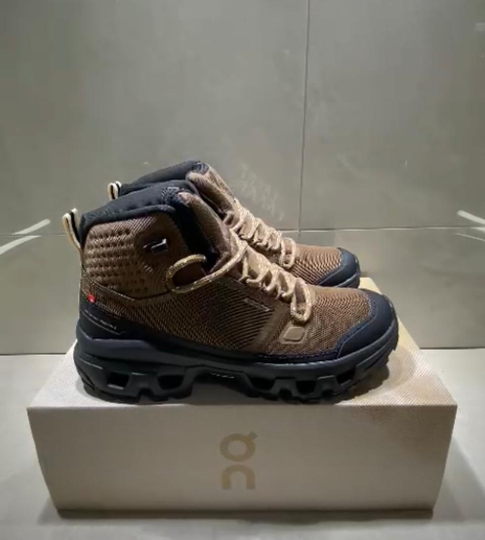 Bota On - Marrom