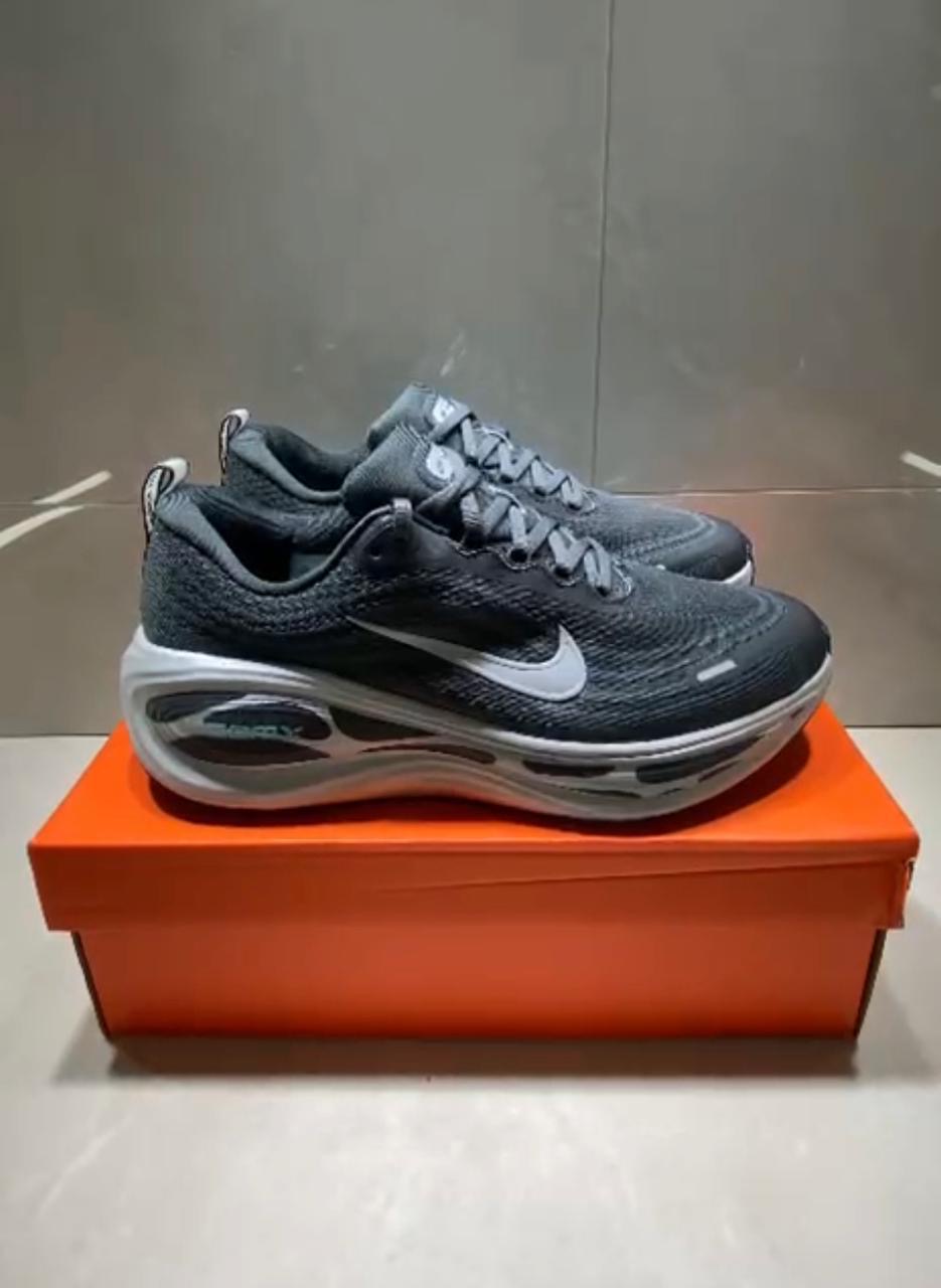 Nike ZoomX - Preto