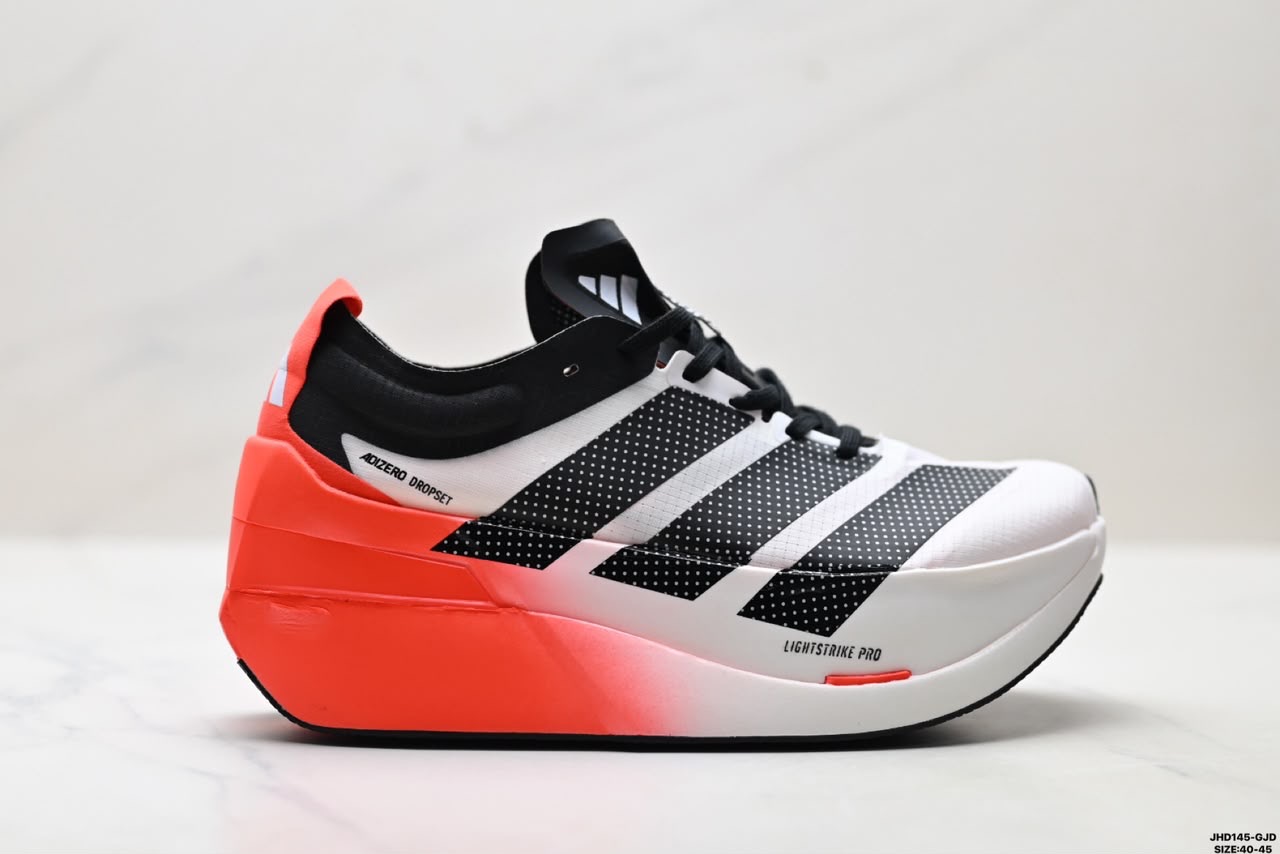 Adidas - Preto Branco e Vermelho